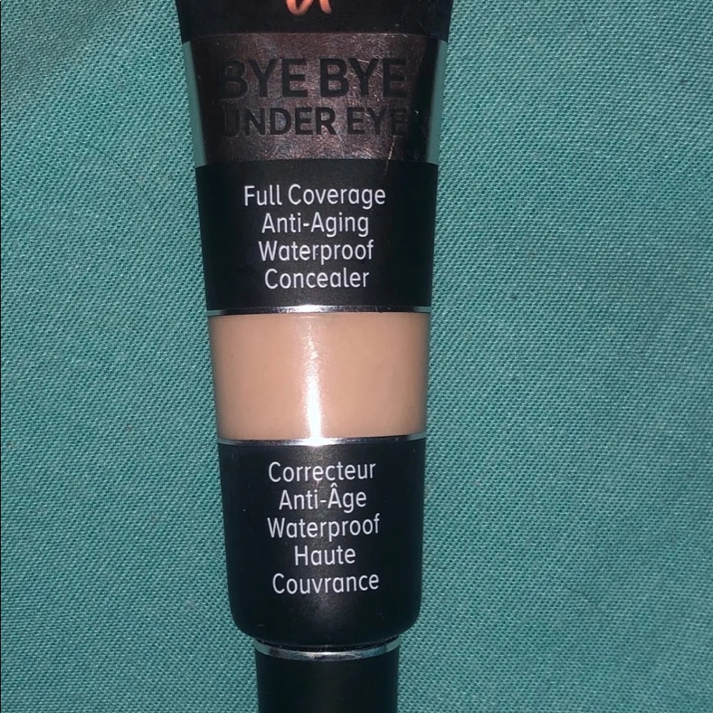 Bye bye under eye it cosmetics